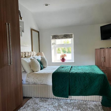 Old Mill House Bed & Breakfast Larne Dış mekan fotoğraf